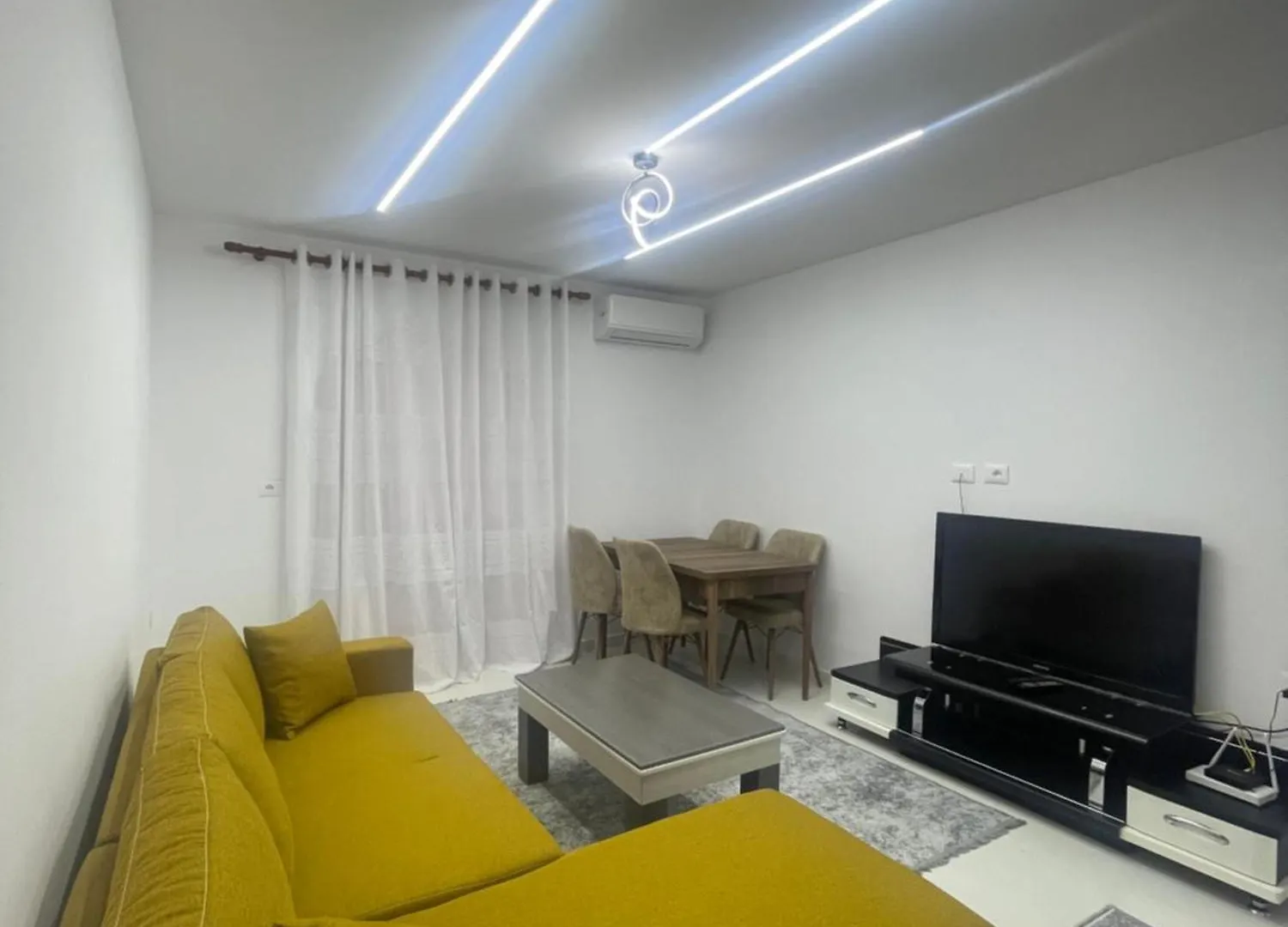 Aba Apartment Tirana 0*,  Albania